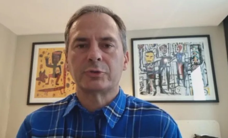 Христо Грозев: Чужди правителства се свързаха с мен, а българското все още не е